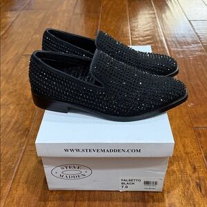 Steve Madden Falsetto